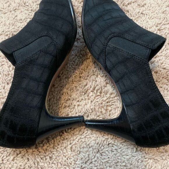 Liz Claiborne Black Textured Square Loafer Oxford Heels 7.5 - Picture 5 of 8